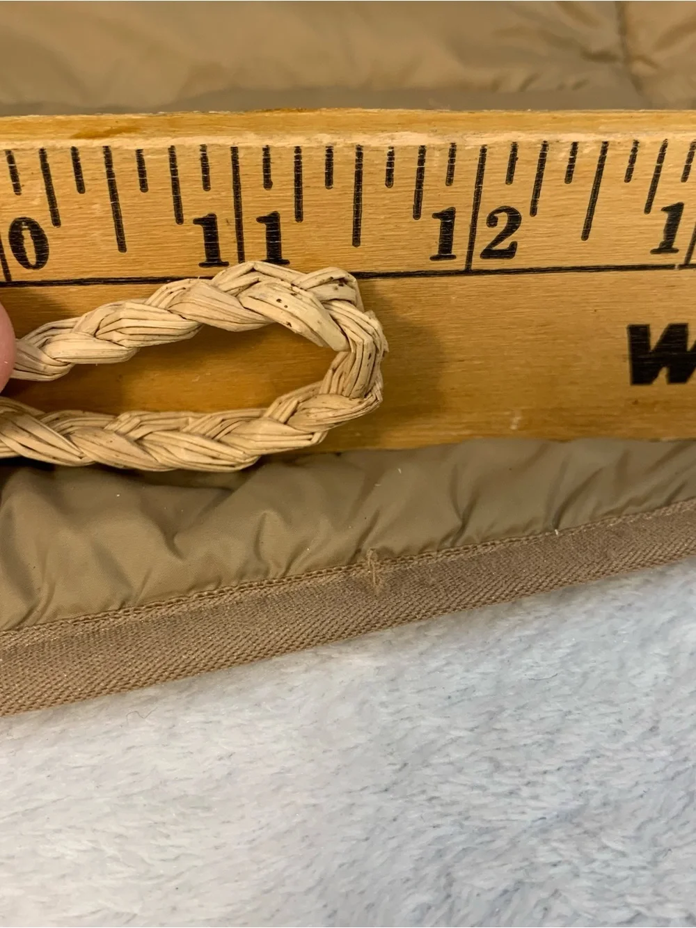 Handcrafted Sweetgrass Basket Attached Lid/ Braided Strap